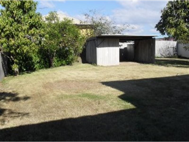 36 Rossiter St, Morningside QLD 4170