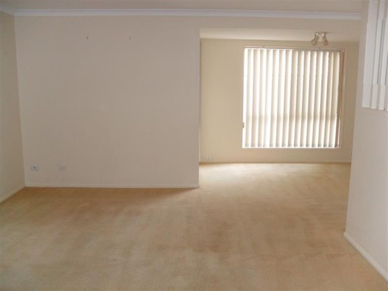 18 Mitchell Pl, Parkinson QLD 4115