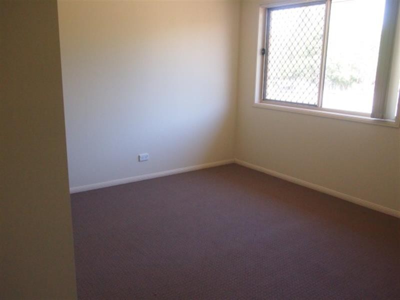 18 Mitchell Pl, Parkinson QLD 4115