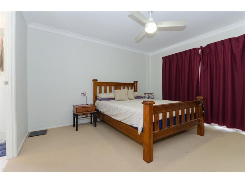 6 Fiddlewood St, Victoria Point QLD 4165