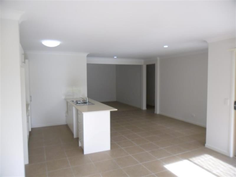 222 Hardwood  Dr, Mount Cotton QLD 4165