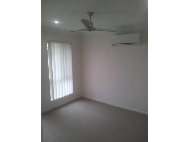 4 Sugar gum  Pl, Ormeau QLD 4208