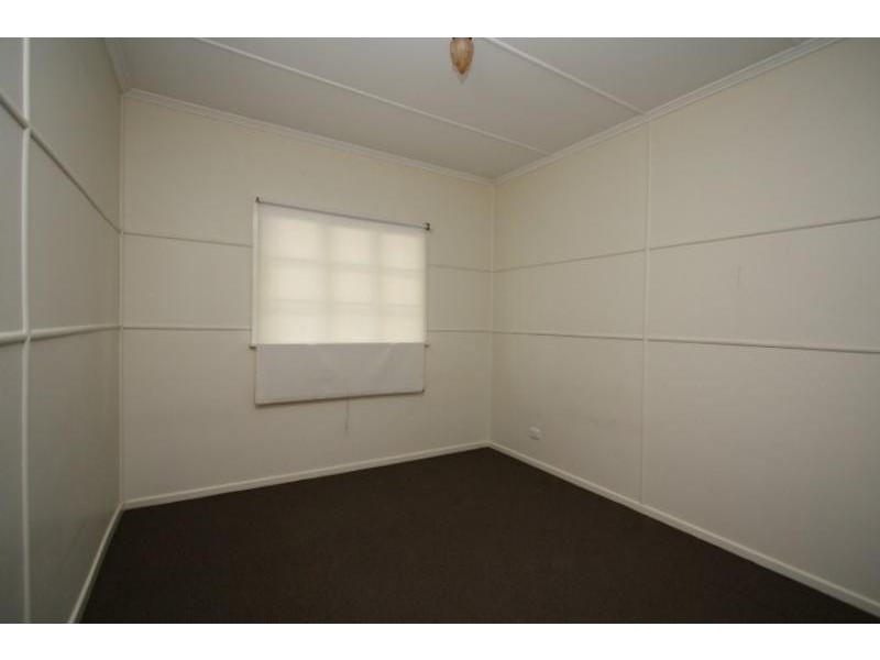 291 Toohey Rd, Tarragindi QLD 4121
