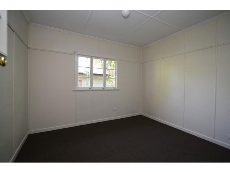 291 Toohey Rd, Tarragindi QLD 4121