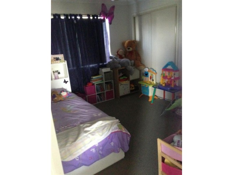 6 Mowie Cl, Underwood QLD 4119