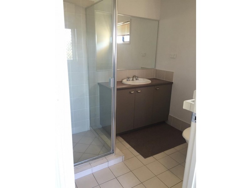 6 Mowie Cl, Underwood QLD 4119