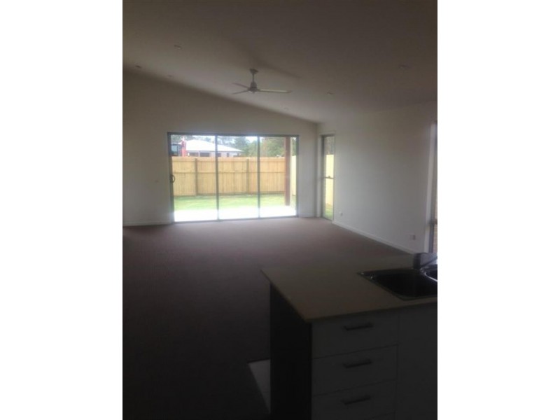 82 Brookside  Cct, Ormeau QLD 4208