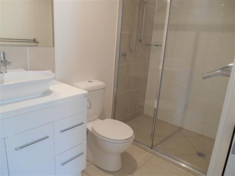 27A Eustace Cct, Augustine Heights QLD 4300