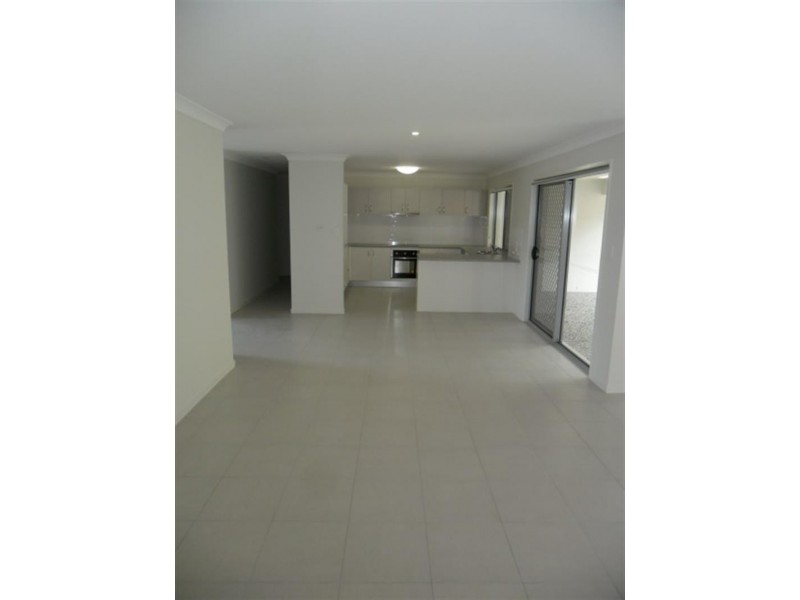 27 Bellflower Cres, Mount Cotton QLD 4165