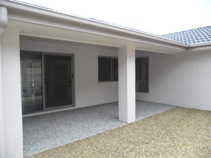 27 Bellflower Cres, Mount Cotton QLD 4165