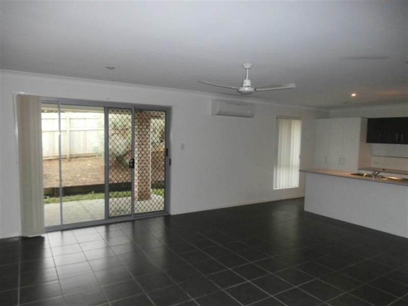 9 Simveesh St, Calamvale QLD 4116