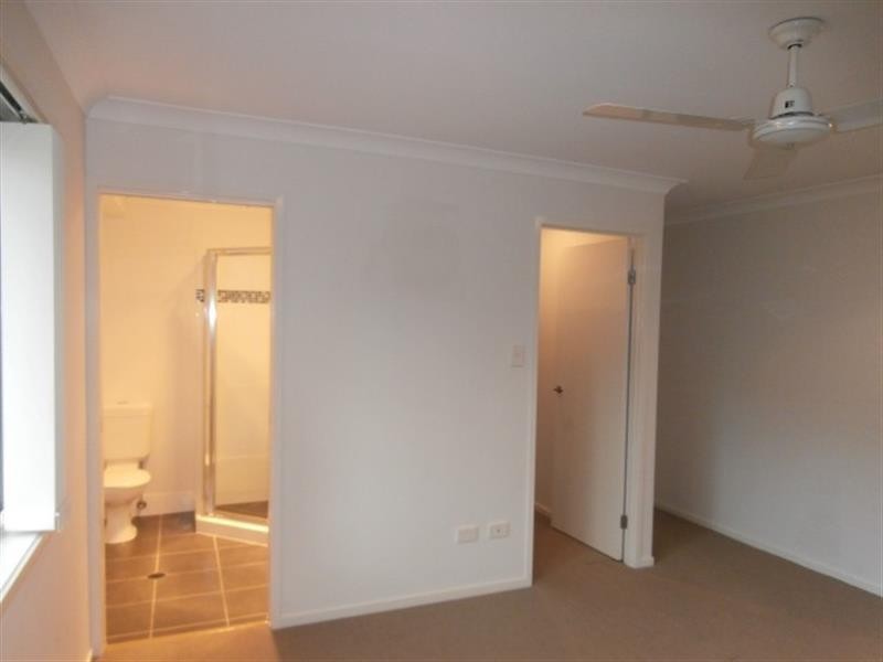 9 Simveesh St, Calamvale QLD 4116