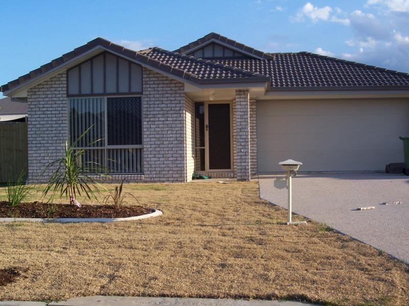 10 Griffen  Pl, Crestmead QLD 4132