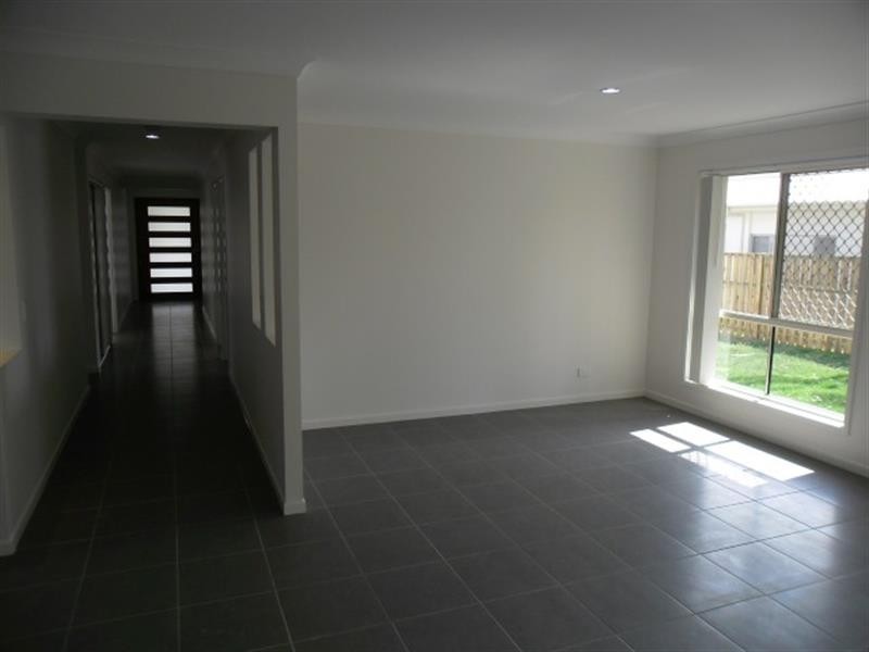 18 Myrtle St, Mount Cotton QLD 4165