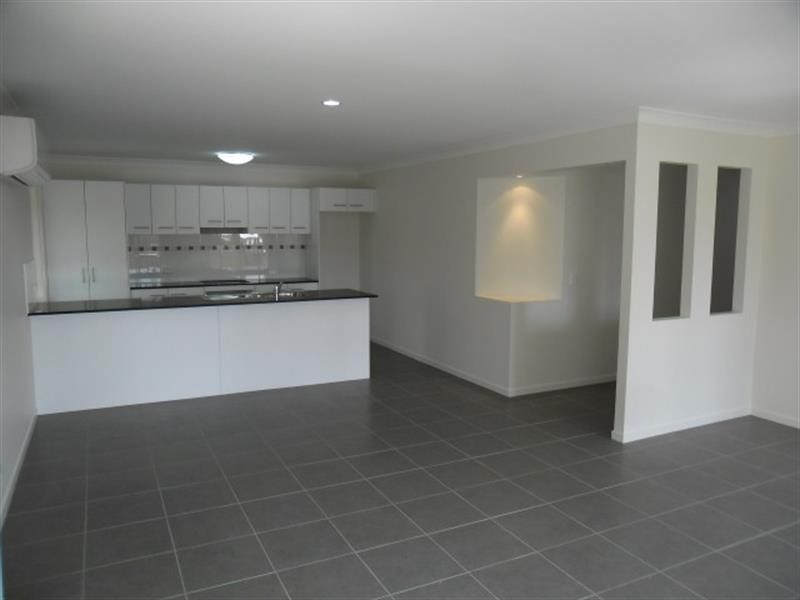 18 Myrtle St, Mount Cotton QLD 4165