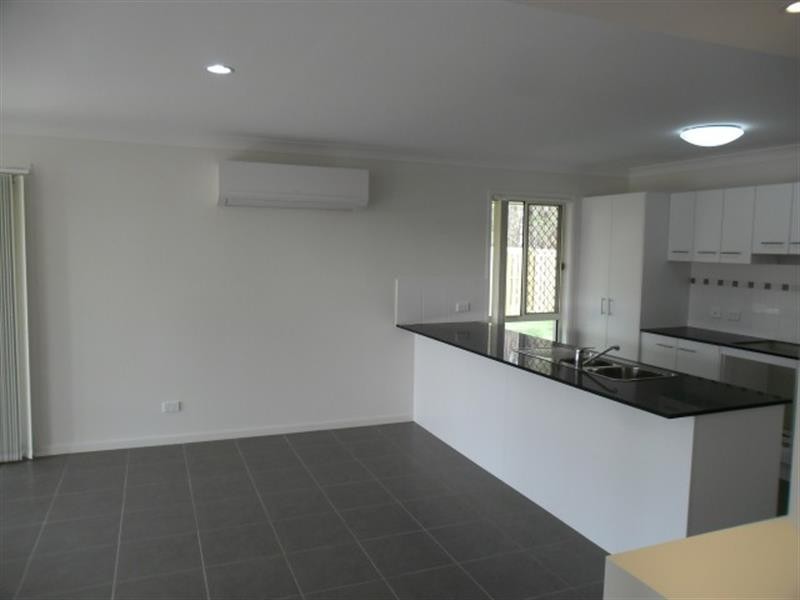 18 Myrtle St, Mount Cotton QLD 4165
