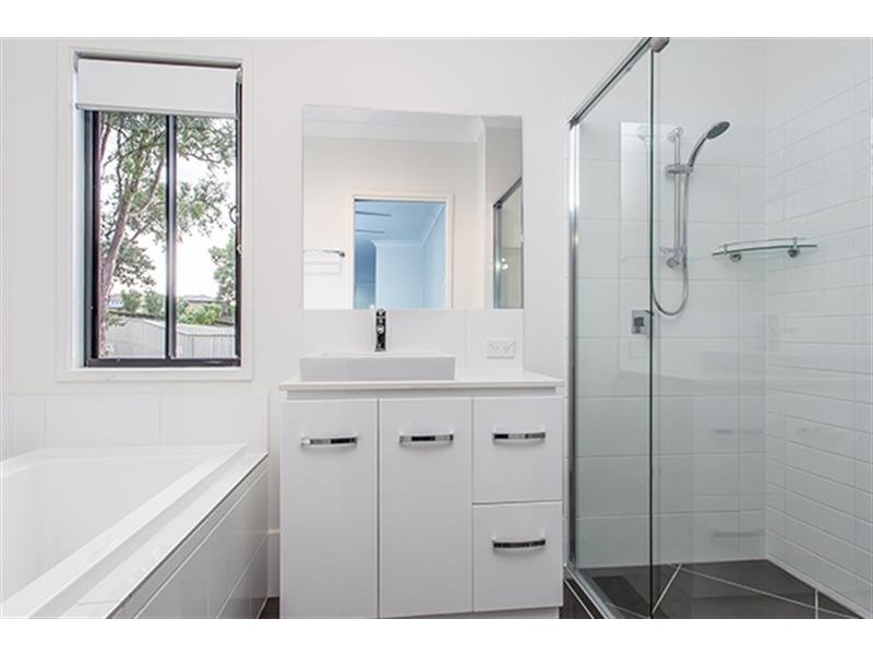 26 Dray Ct, Riverhills QLD 4074