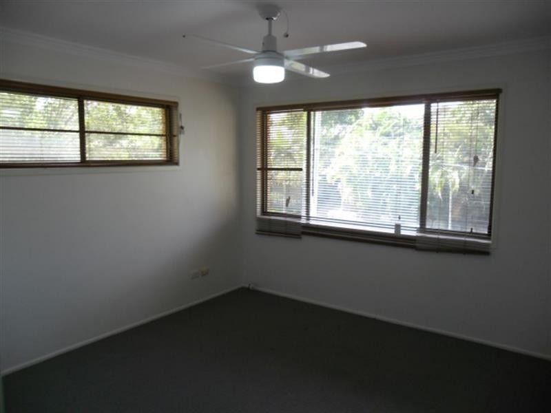 16 Camena St, Shailer Park QLD 4128