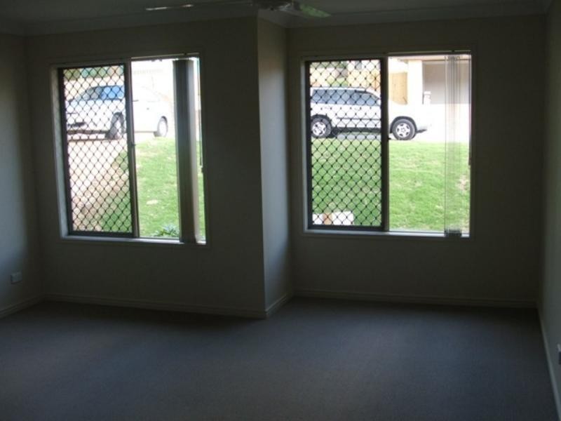 4 Mt Cootha Pl, Algester QLD 4115