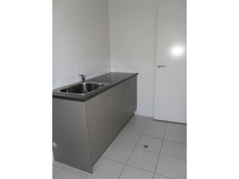 24 Somerwil Cres, Bellbird Park QLD 4300
