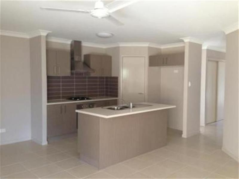 17 Messara Cct, Durack QLD 4077