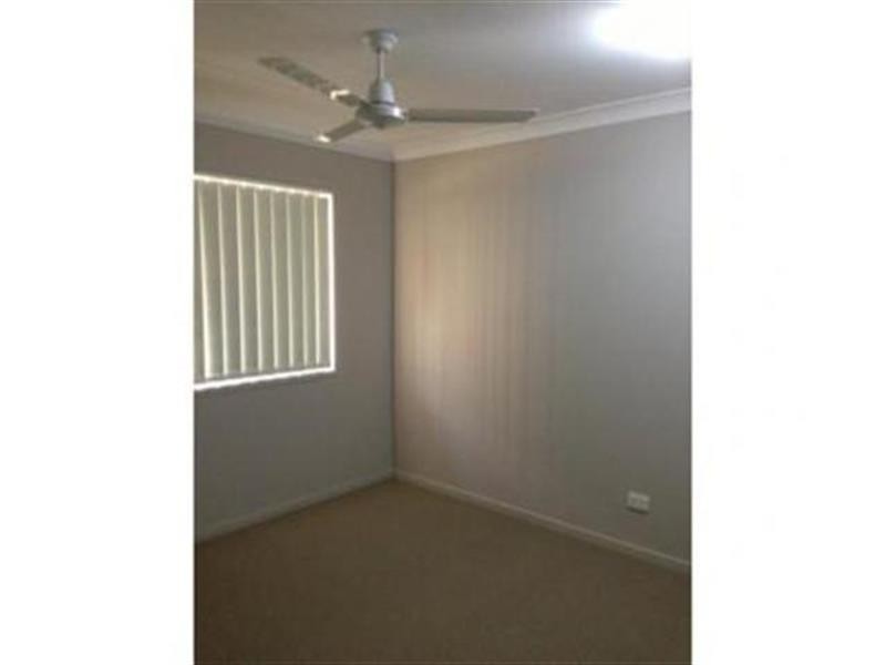 17 Messara Cct, Durack QLD 4077