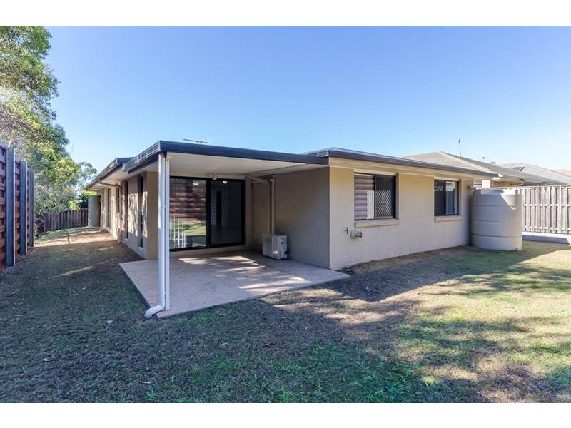 27 Juniper St, Heathwood QLD 4110