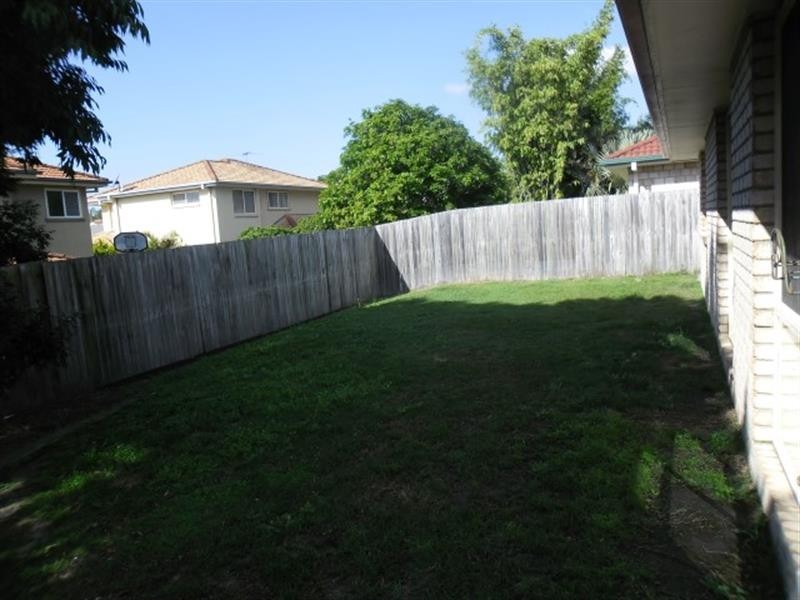 12 Gladebourne  Cres, Victoria Point QLD 4165