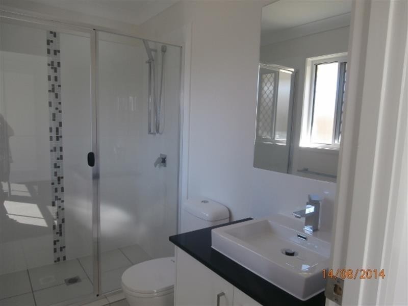 4 Maidstone Lane, Pimpama QLD 4209