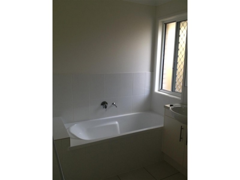 40 Moondani Dr, Gilston QLD 4211