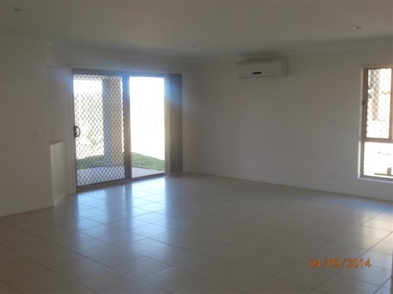 19 Nevron Dr, Bahrs Scrub QLD 4207