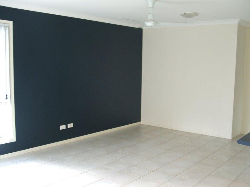 103 Bunker Rd, Victoria Point QLD 4165