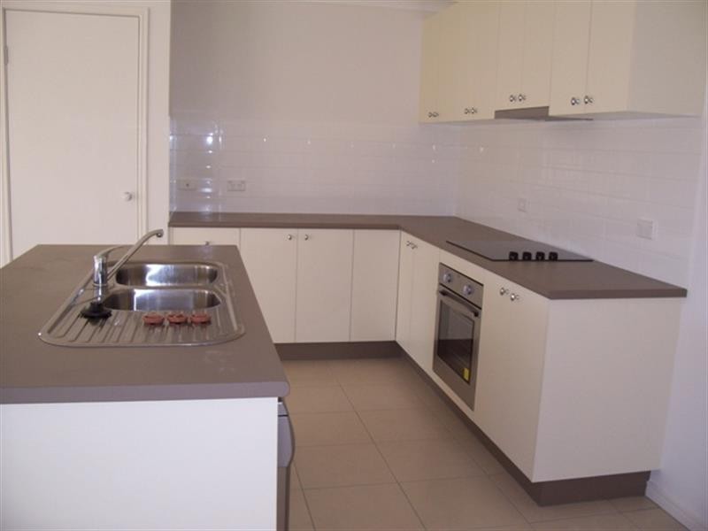 1 Celtic St, Crestmead QLD 4132