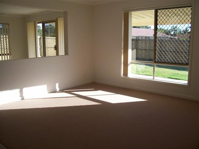 1 Celtic St, Crestmead QLD 4132