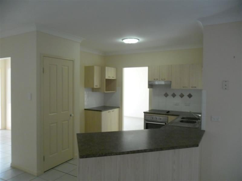 19 Summerhill St, Victoria Point QLD 4165