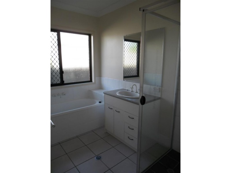 19 Summerhill St, Victoria Point QLD 4165