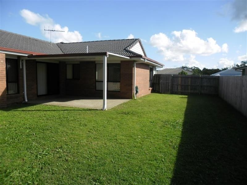 19 Summerhill St, Victoria Point QLD 4165