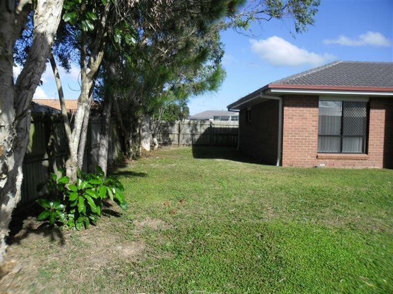 19 Summerhill St, Victoria Point QLD 4165