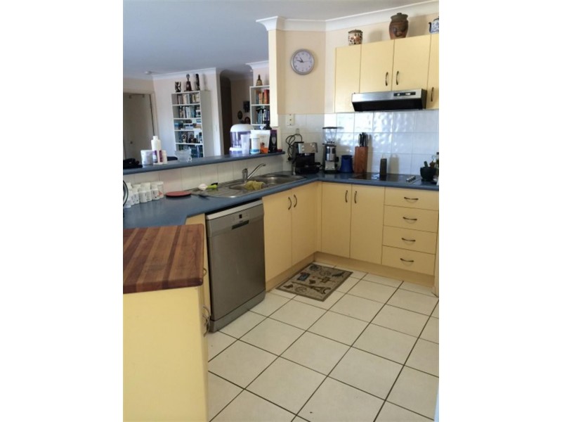 8 Farzana  Pl, Underwood QLD 4119