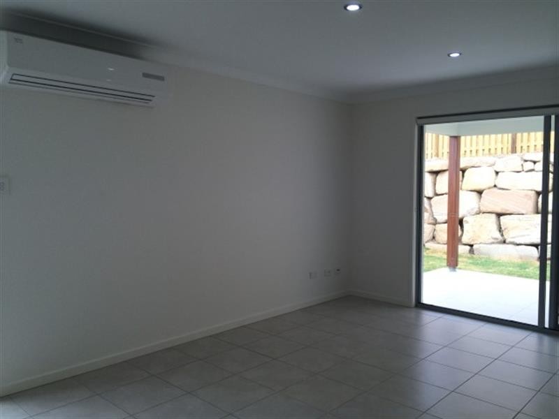 12B Conte Cct, Augustine Heights QLD 4300