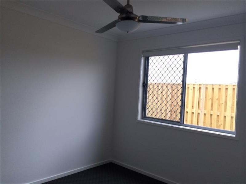 12B Conte Cct, Augustine Heights QLD 4300