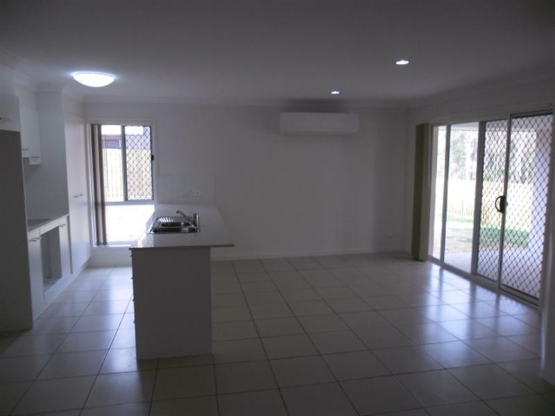7 Myrtle Pl, Mount Cotton QLD 4165