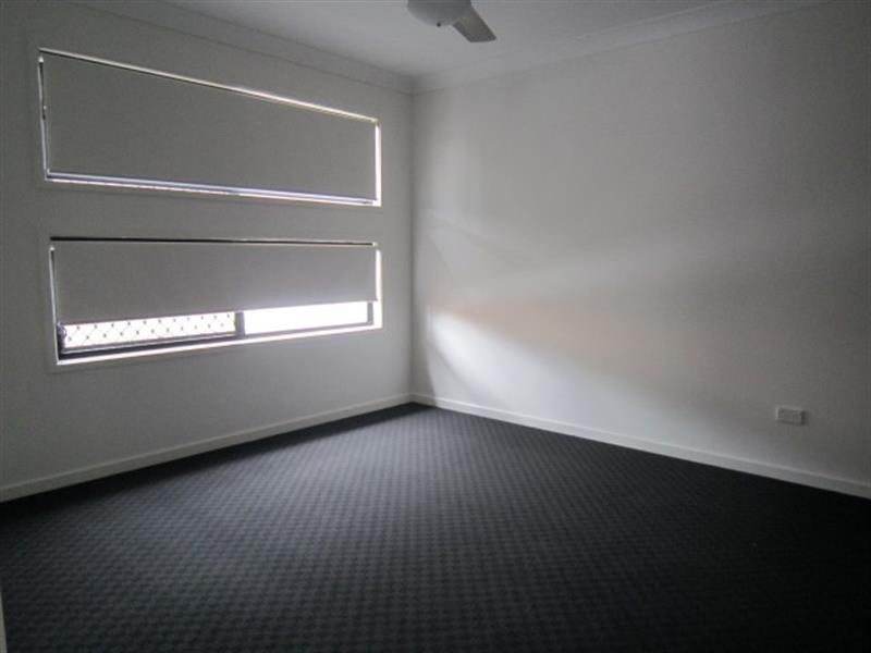 21A Romulus Cct, Augustine Heights QLD 4300