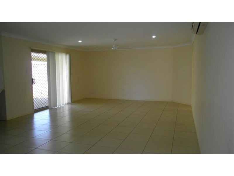 15 Lockyer Pl, Drewvale QLD 4116