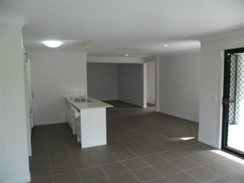 17 Bottletree Cres, Mount Cotton QLD 4165