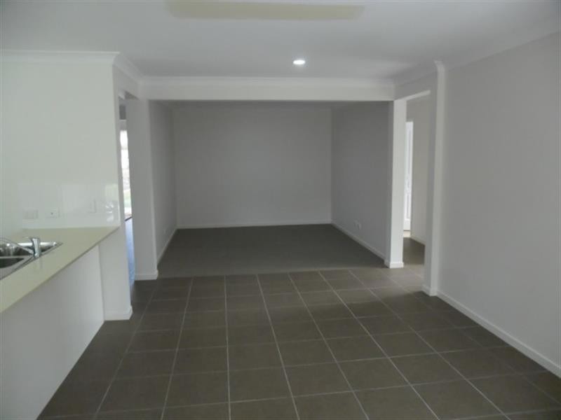 17 Bottletree Cres, Mount Cotton QLD 4165