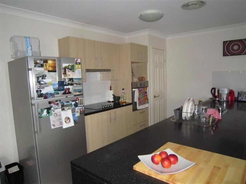 63 Bellevue  Rd, Goodna QLD 4300