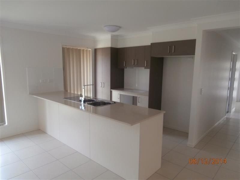 22 Nevron Dr, Bahrs Scrub QLD 4207