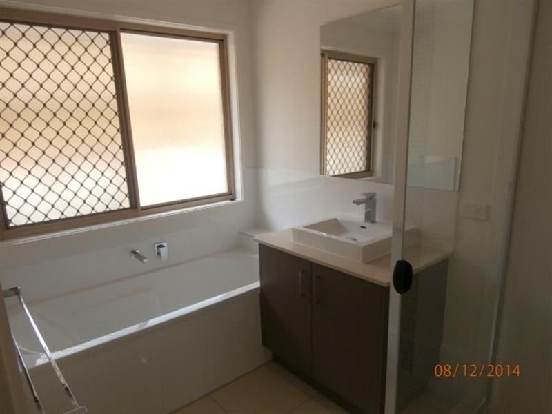 22 Nevron Dr, Bahrs Scrub QLD 4207
