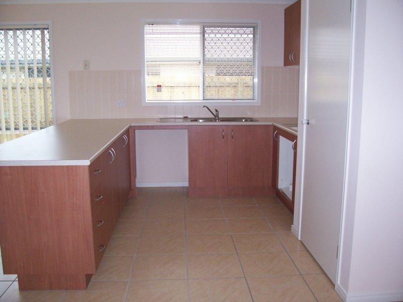 14 Elcock  Ave, Crestmead QLD 4132